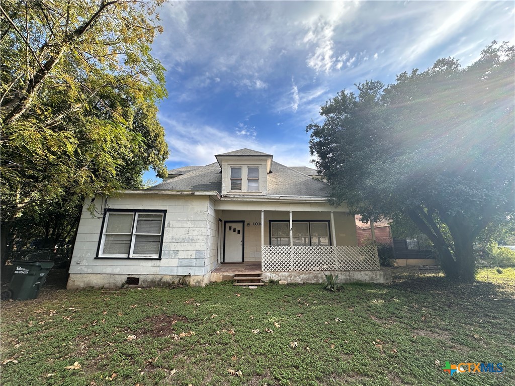 main property photo 23