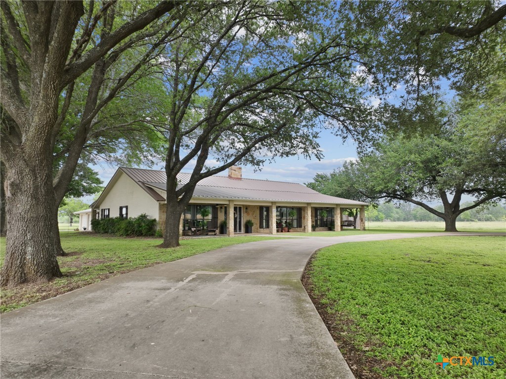 main property photo 40