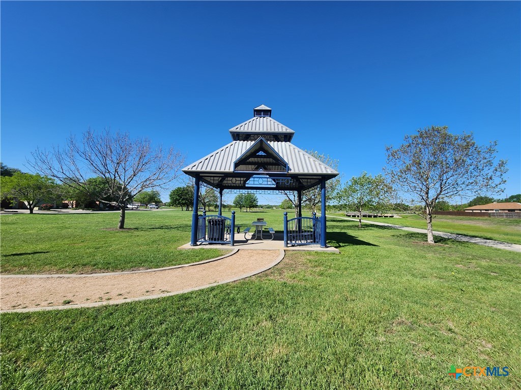 main property photo 35