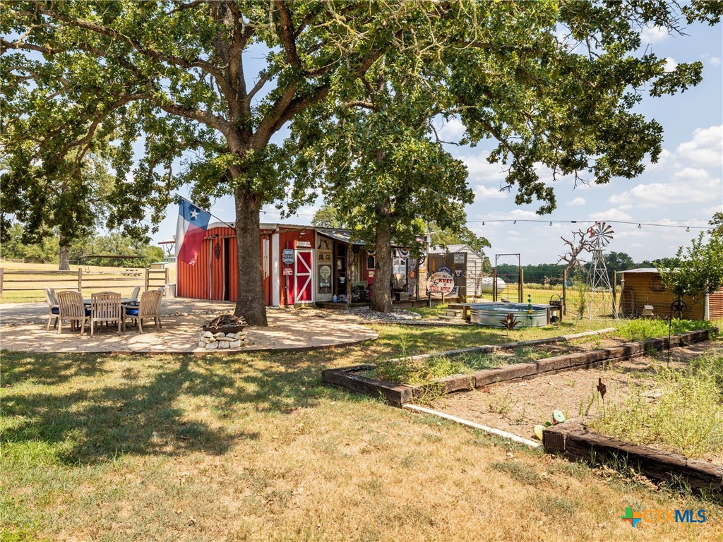 main property photo 41