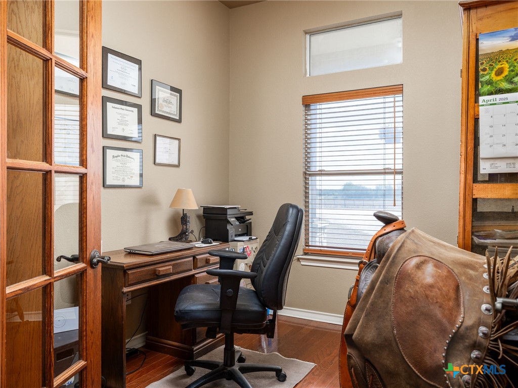 main property photo 14