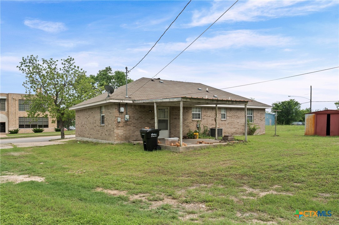 main property photo 4