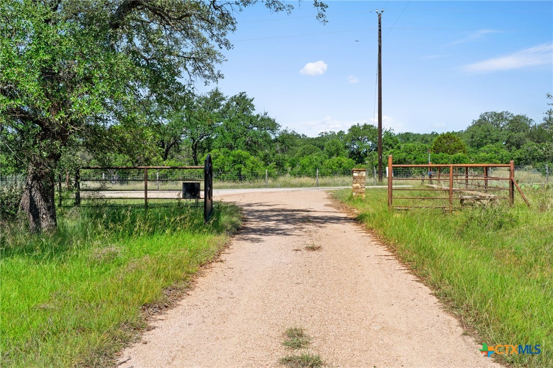 main property photo 32