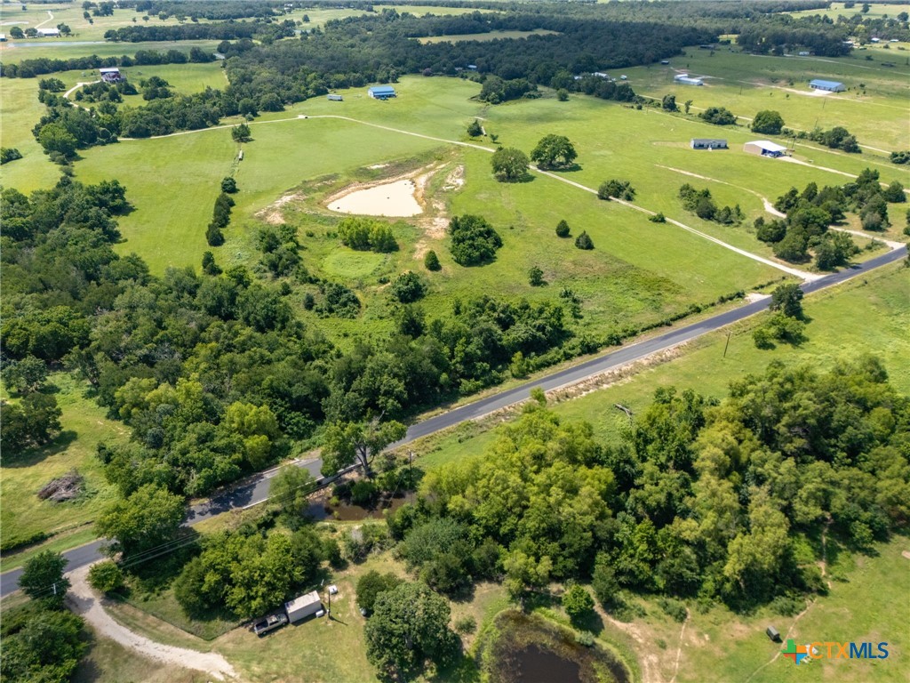 main property photo 11