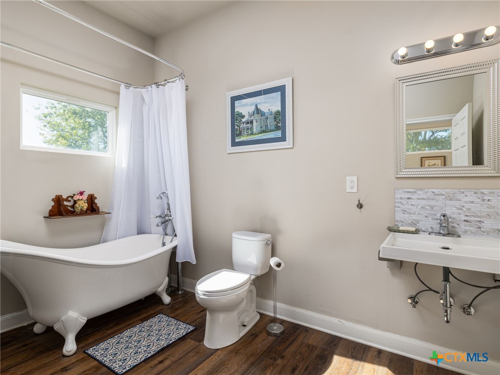 main property photo 20