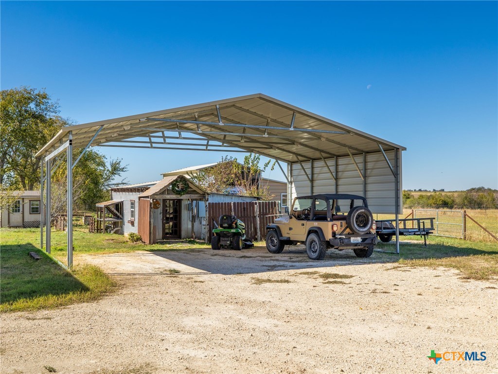 main property photo 29