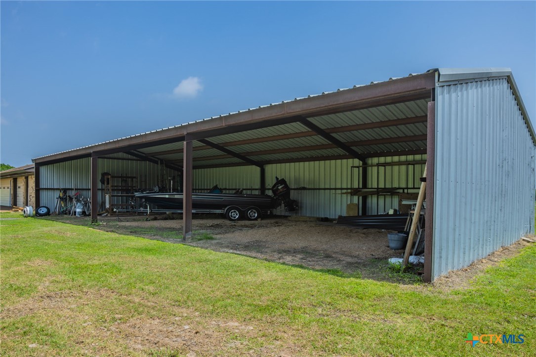 main property photo 27
