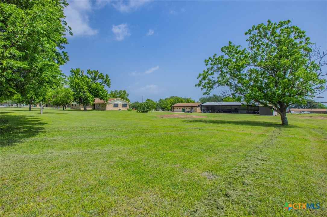 main property photo 29