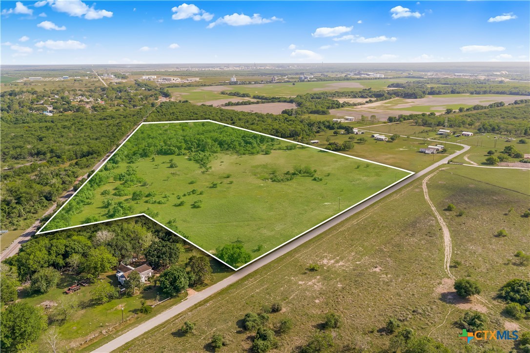 main property photo 13
