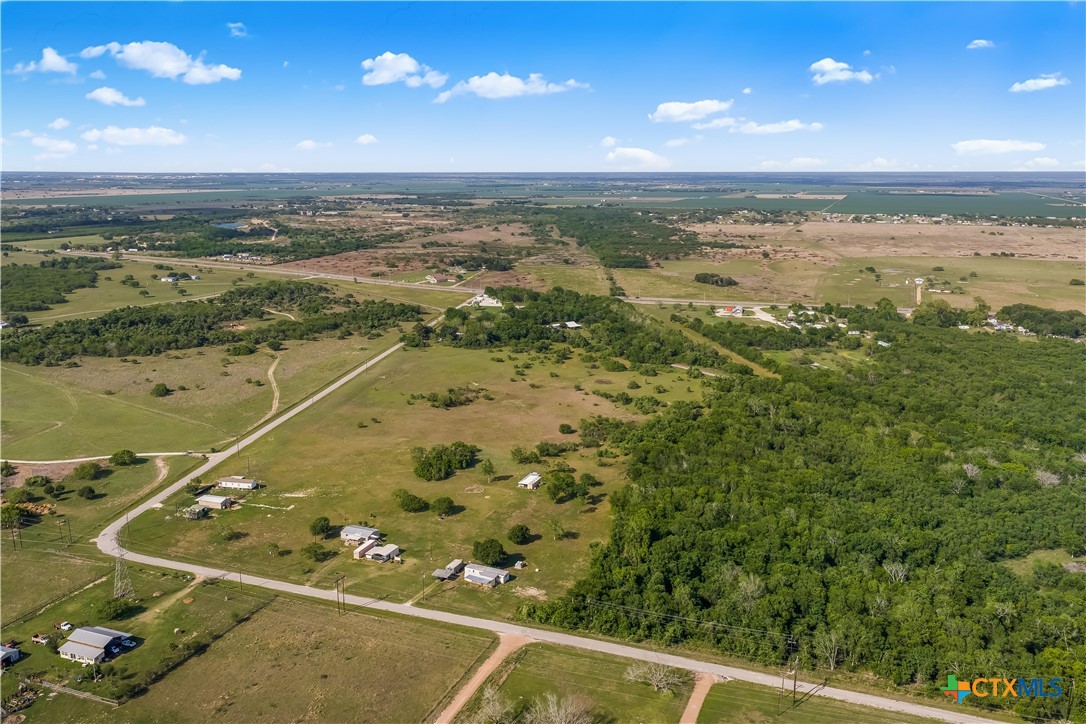 main property photo 31