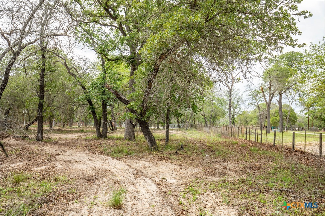 main property photo 25