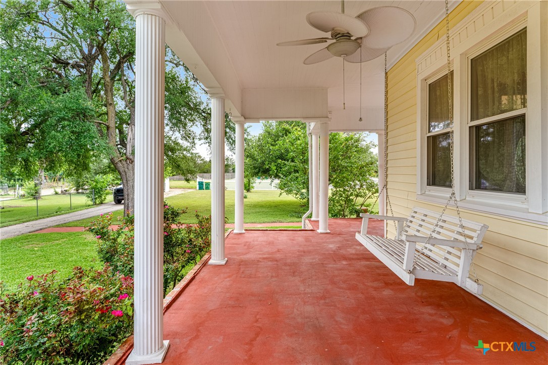 main property photo 5