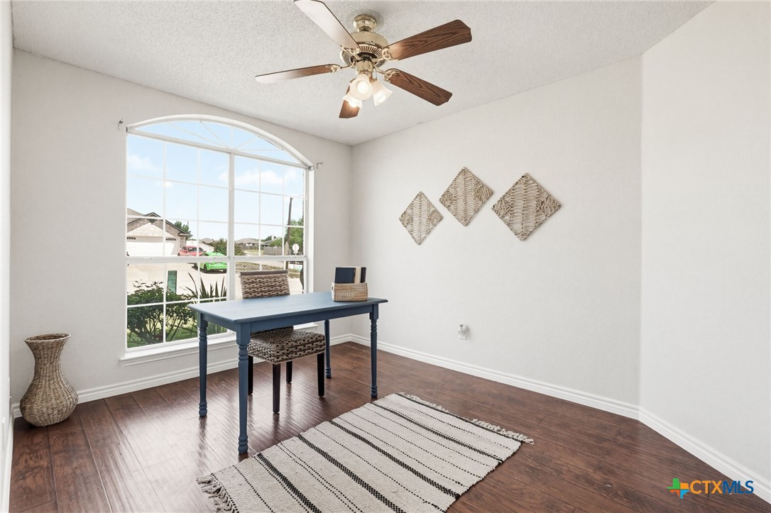 main property photo 24
