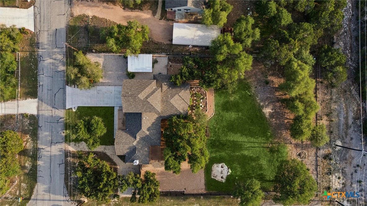main property photo 34