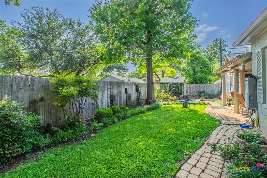main property photo 15