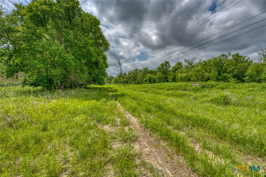 main property photo 11