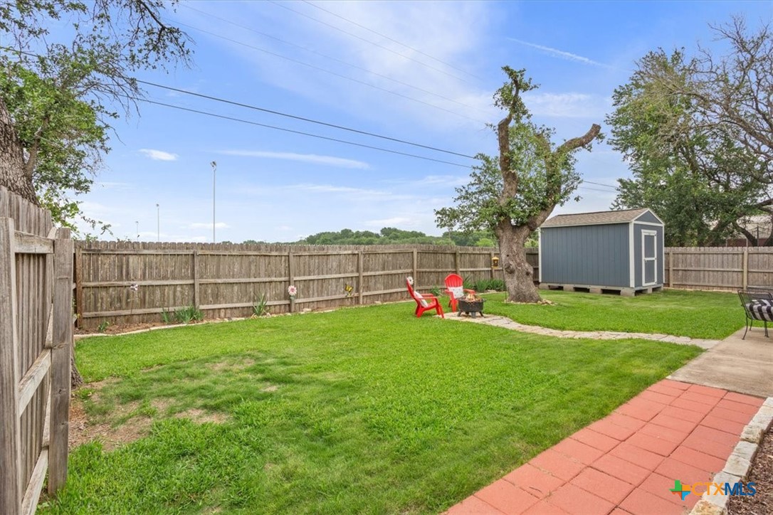 main property photo 27