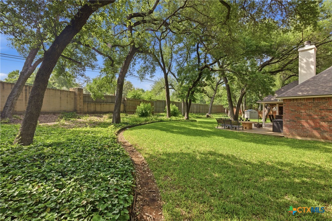 main property photo 39