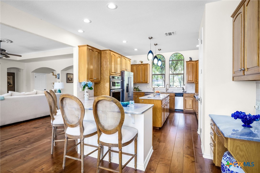 main property photo 10