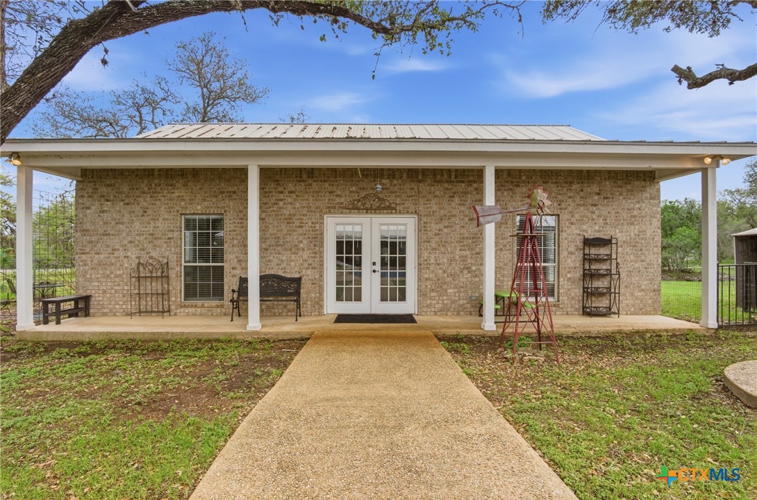main property photo 32