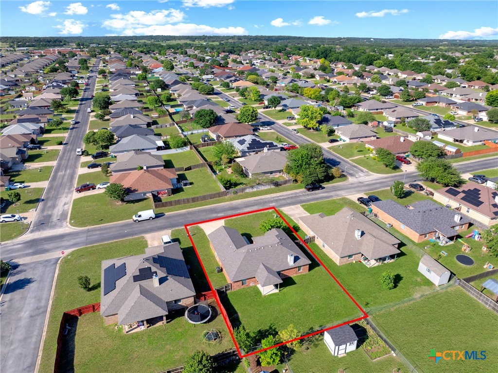 main property photo 31