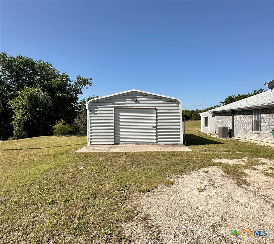 main property photo 43