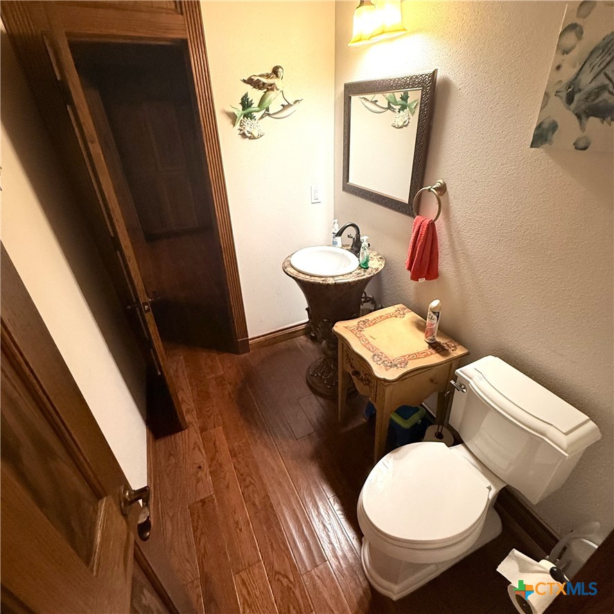 main property photo 14