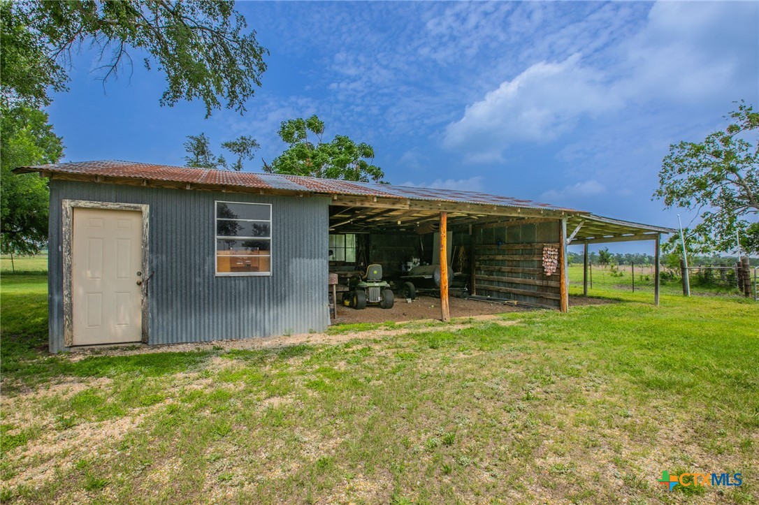 main property photo 34