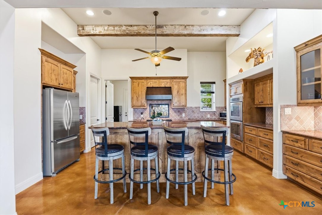 main property photo 14