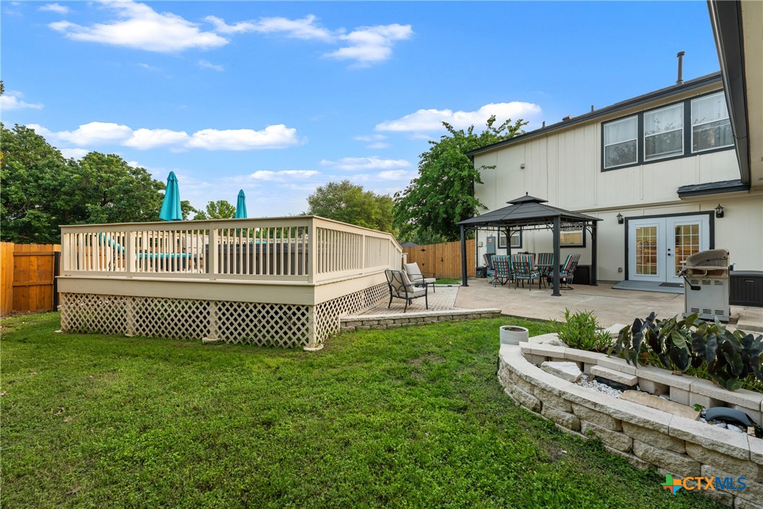 main property photo 35