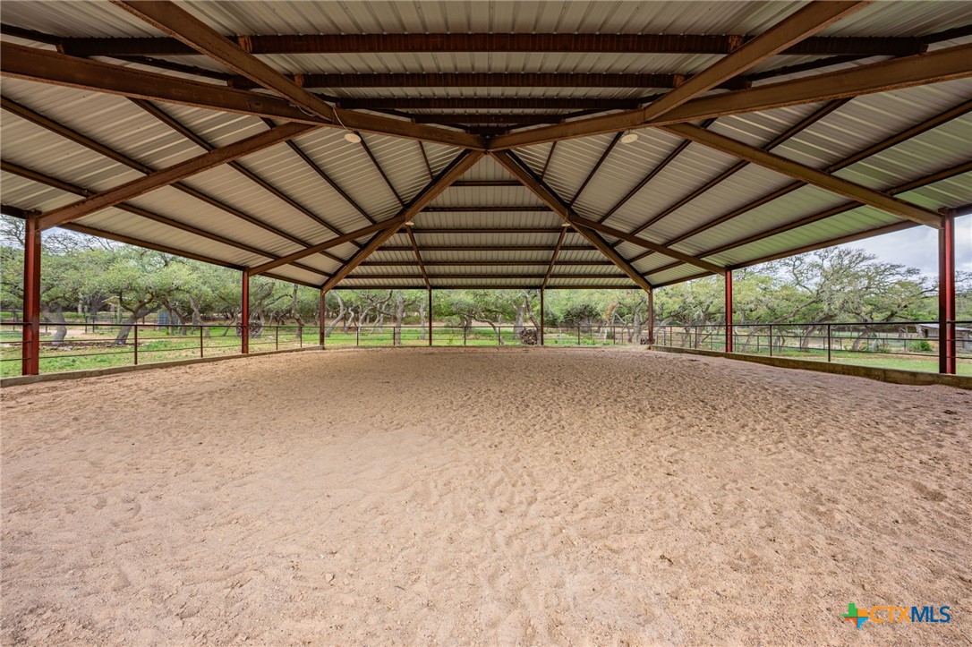 main property photo 39