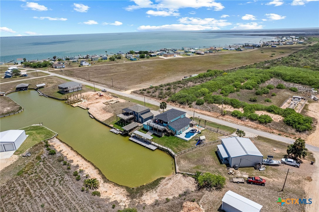 main property photo 16