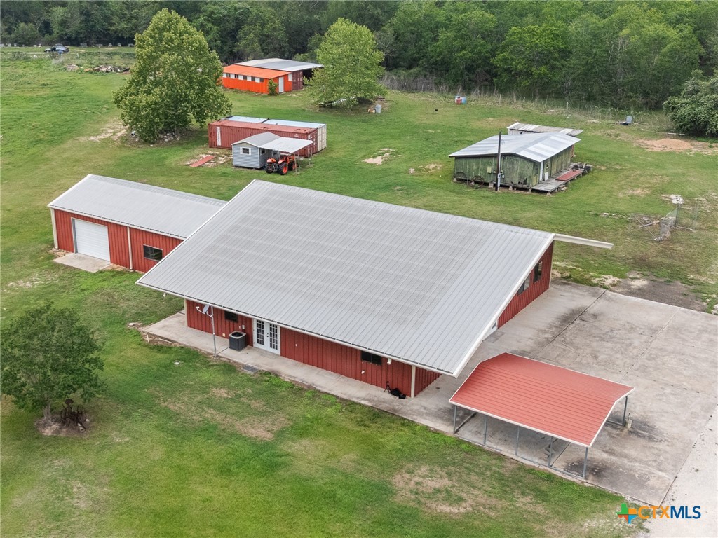 main property photo 33