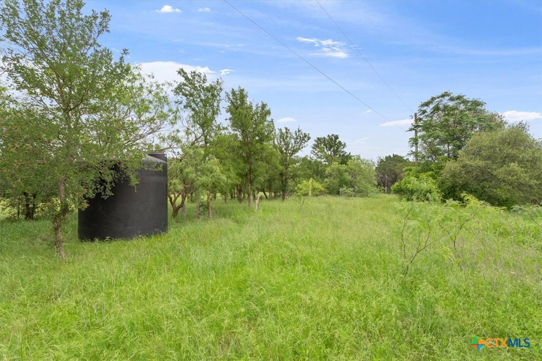 main property photo 10