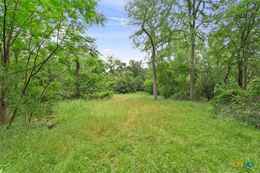 main property photo 12