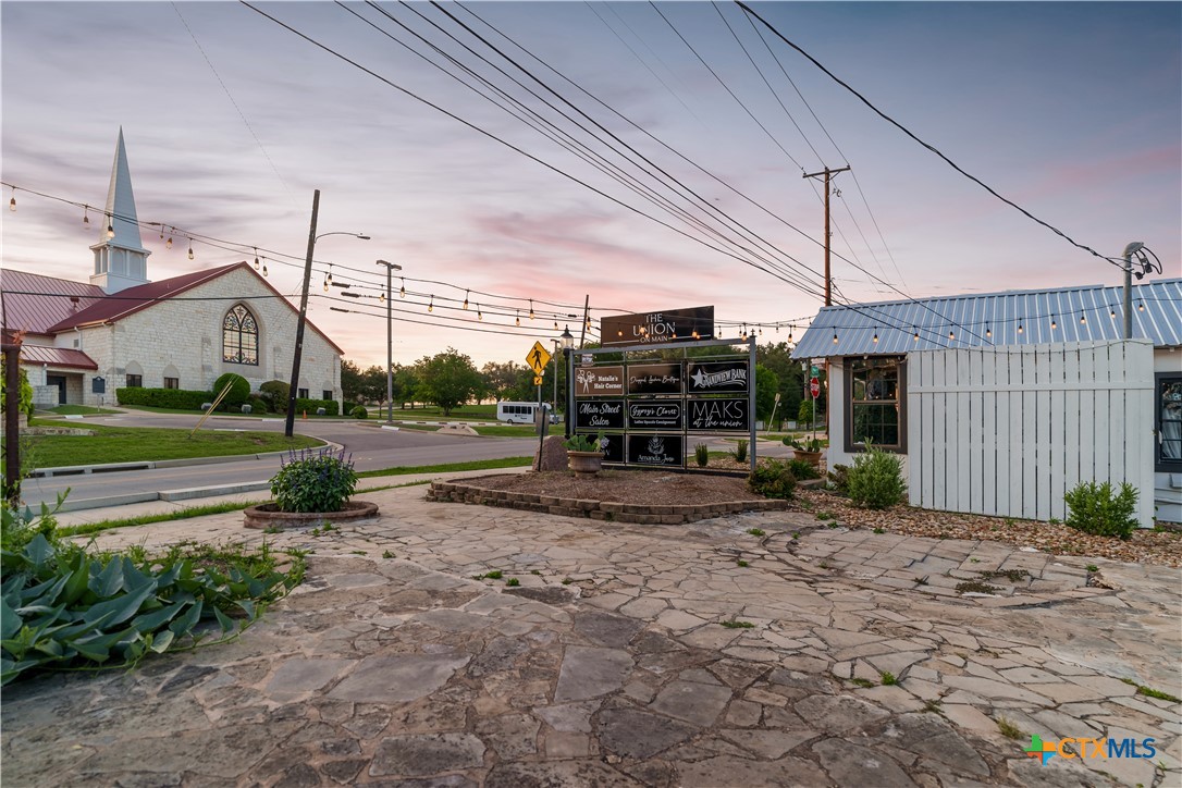 main property photo 27
