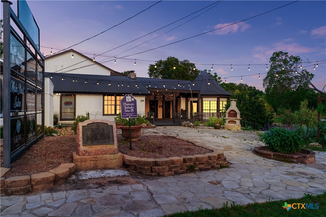 main property photo 30