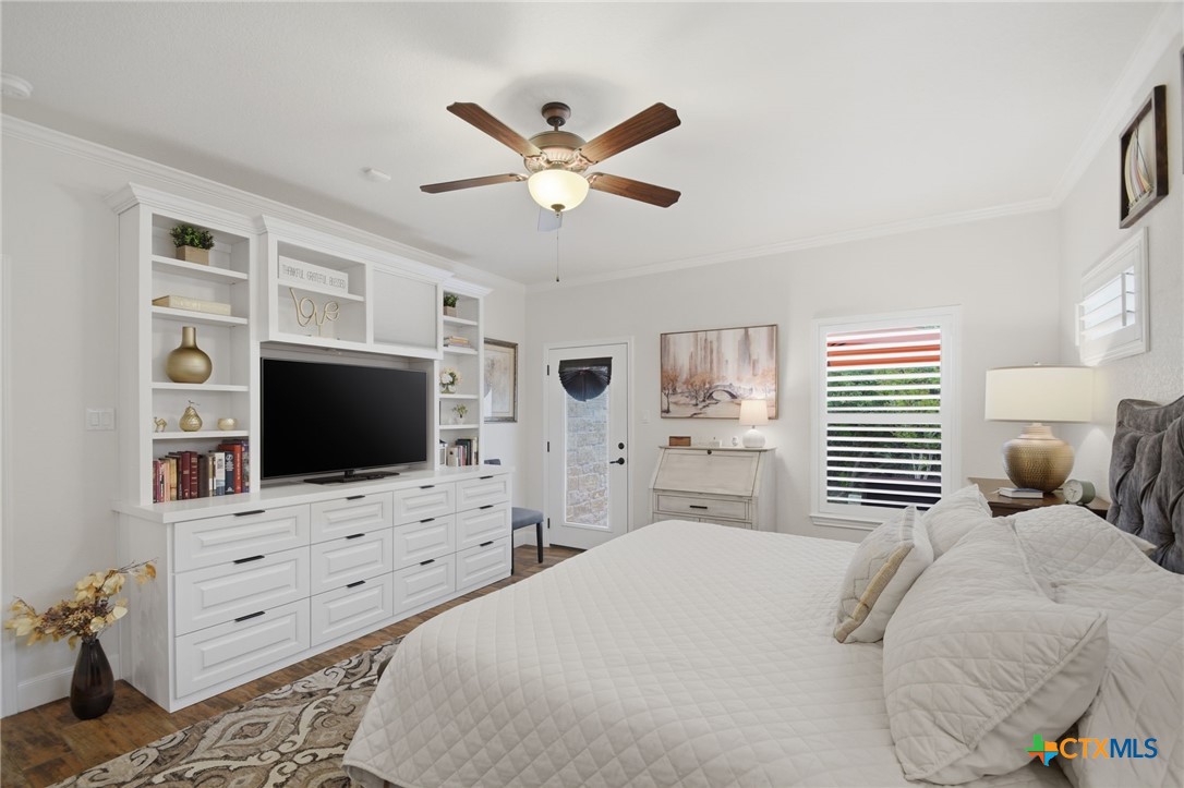 main property photo 17