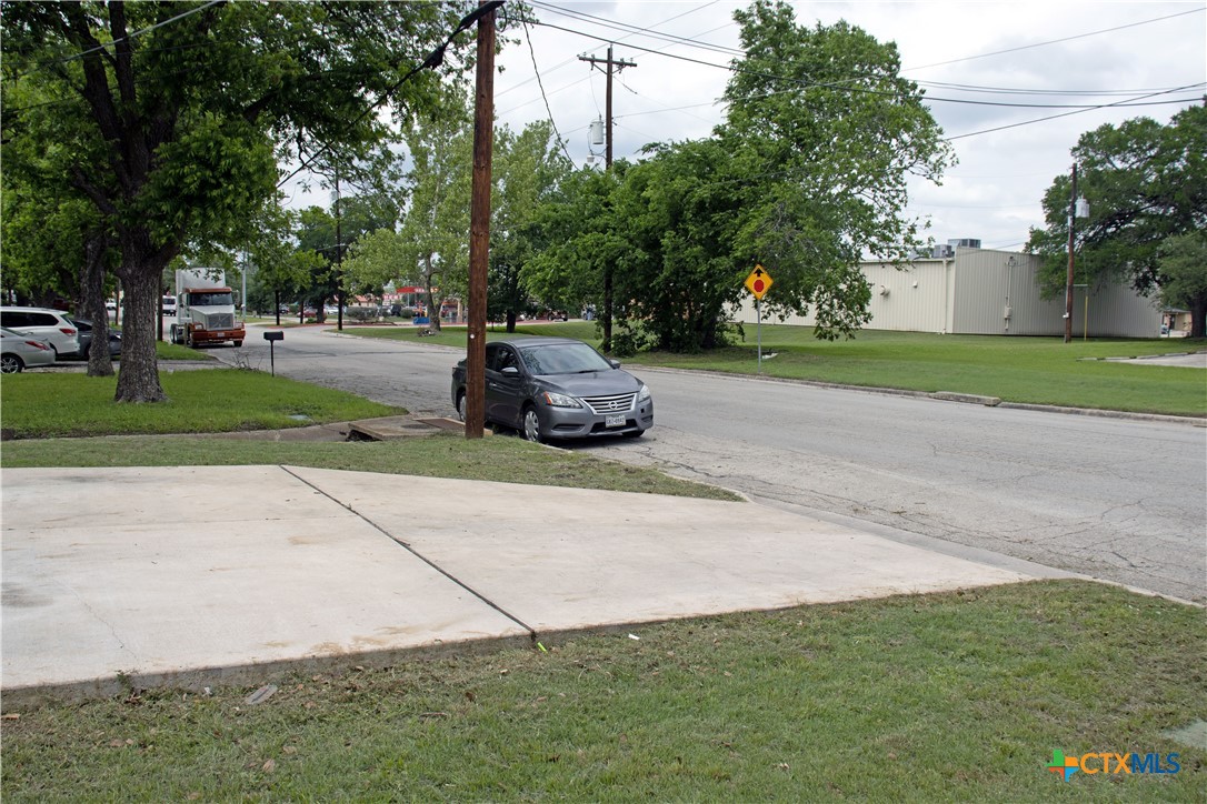 main property photo 24