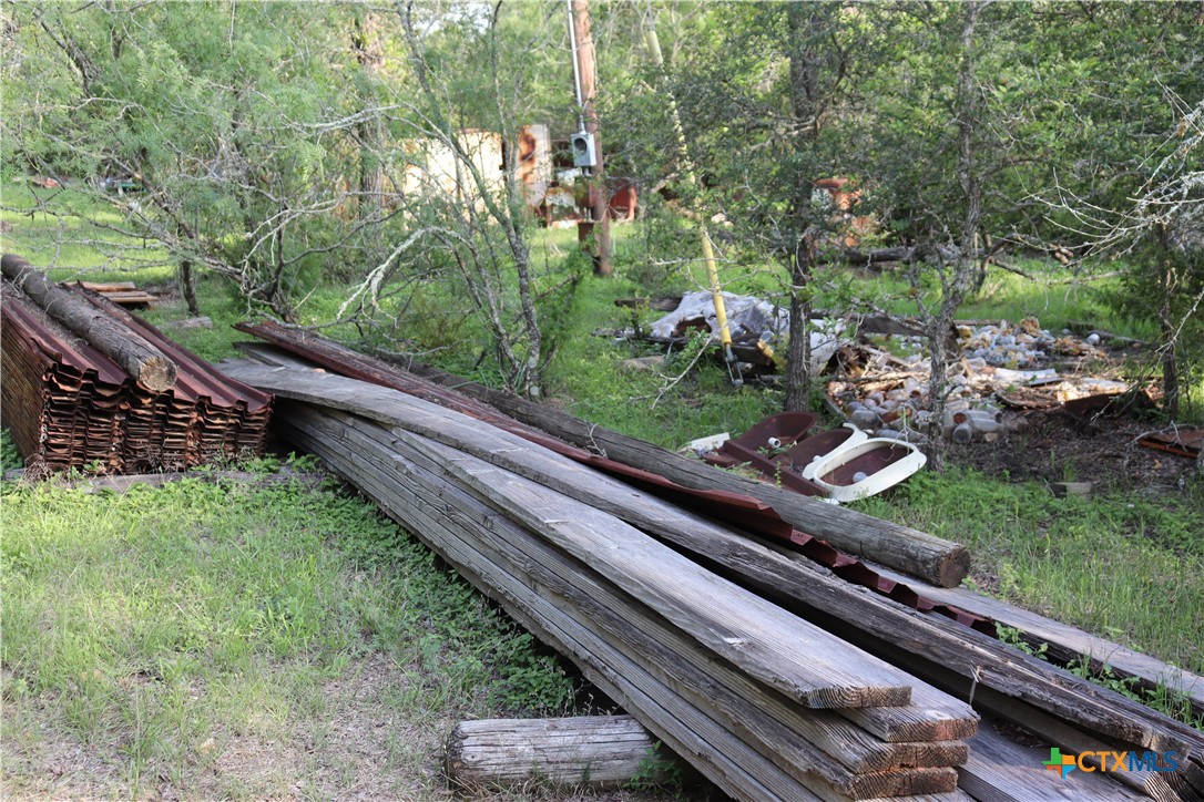 main property photo 28