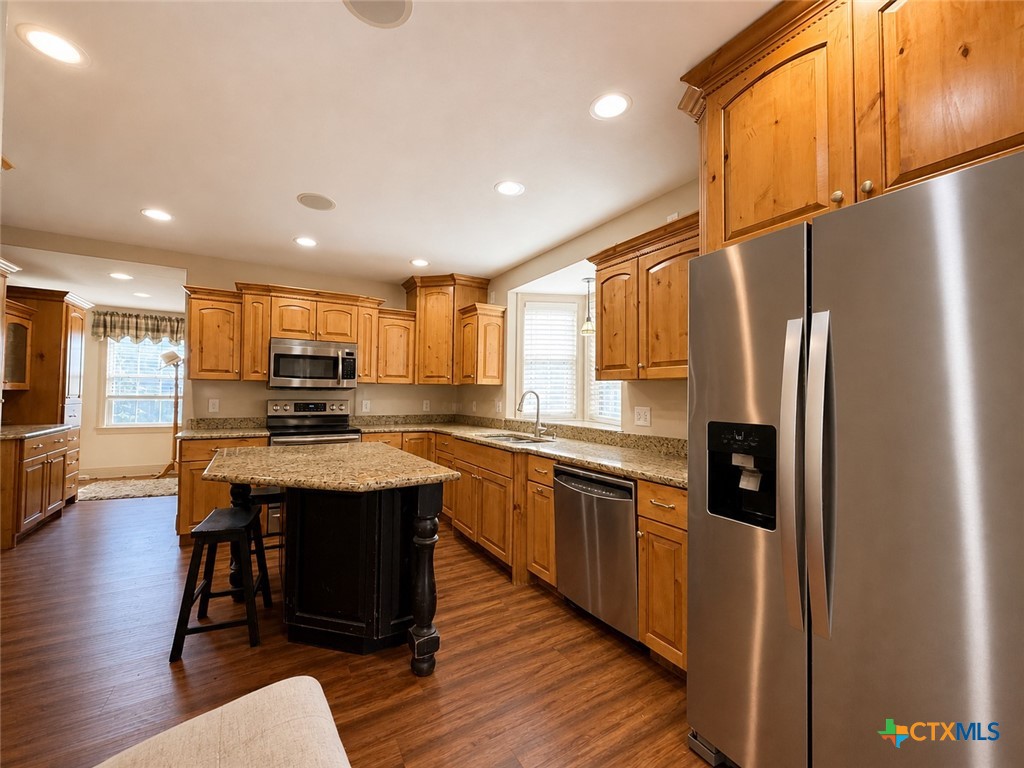 main property photo 20