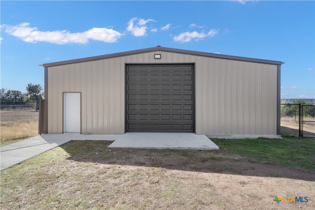 main property photo 36