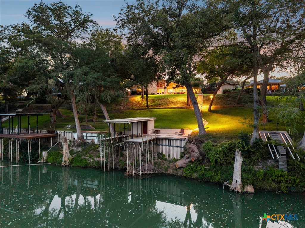 main property photo 36