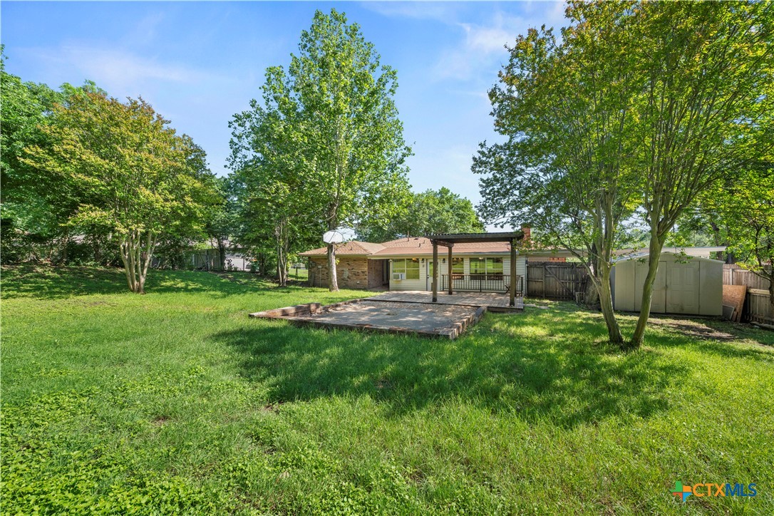 main property photo 36
