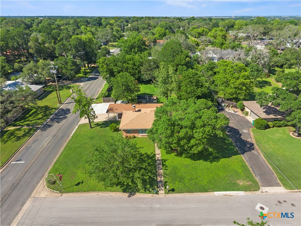 main property photo 41