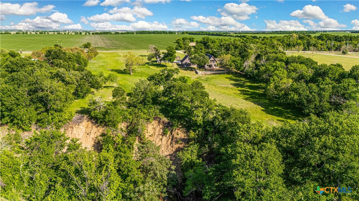 main property photo 43