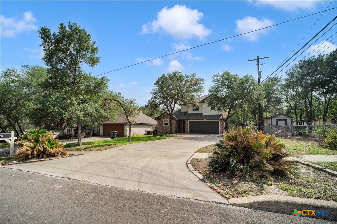 main property photo 3