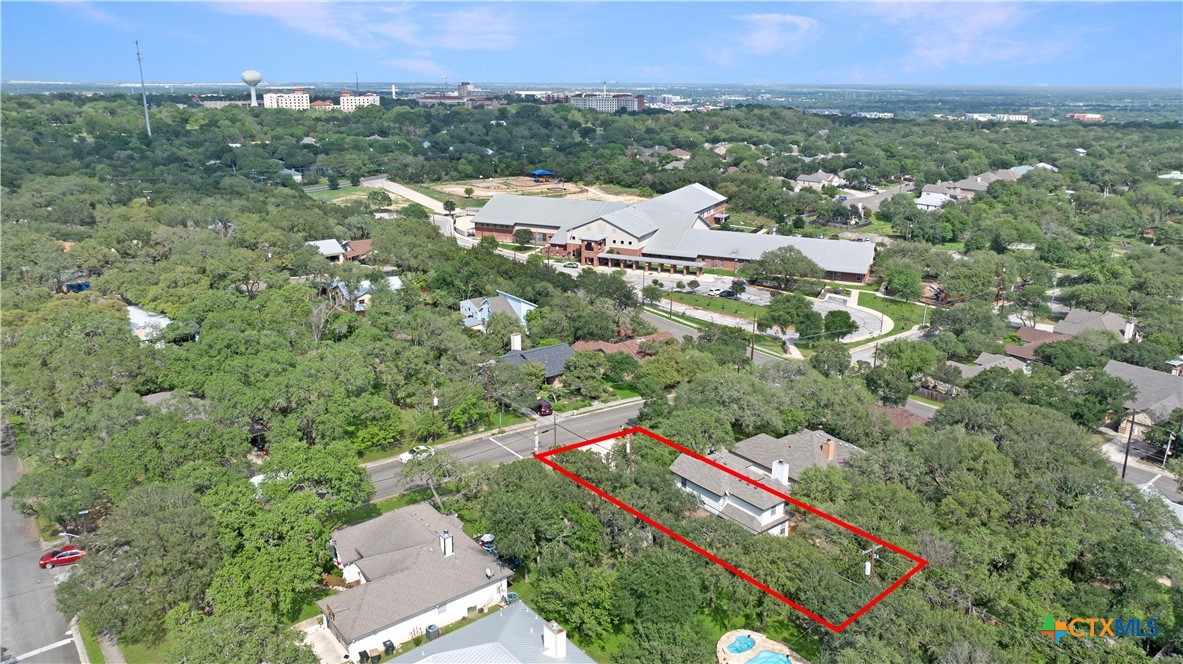 main property photo 46