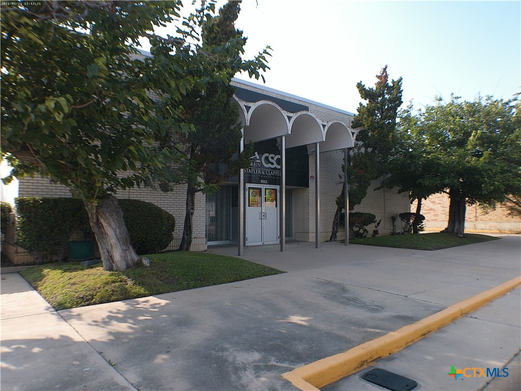 main property photo 2