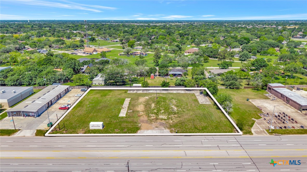 main property photo 16